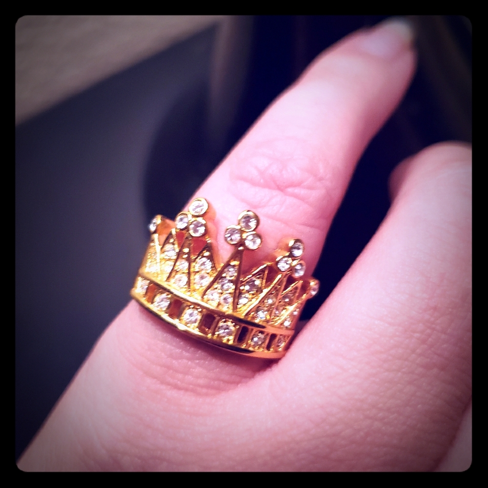 Gold-plated crown ring